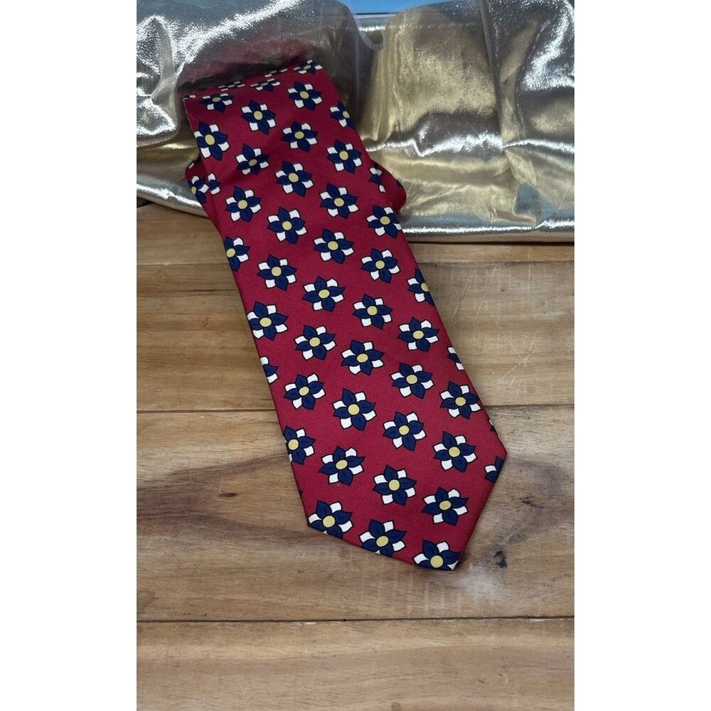 Lands' End Made in USA Preppy  100% Silk Neck Tie Red Blue Flowers